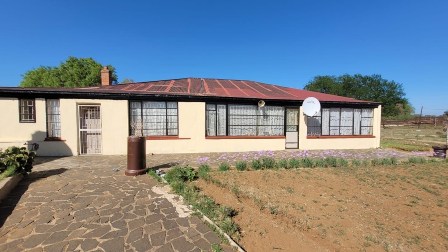 3 Bedroom Property for Sale in Bloemspruit Free State